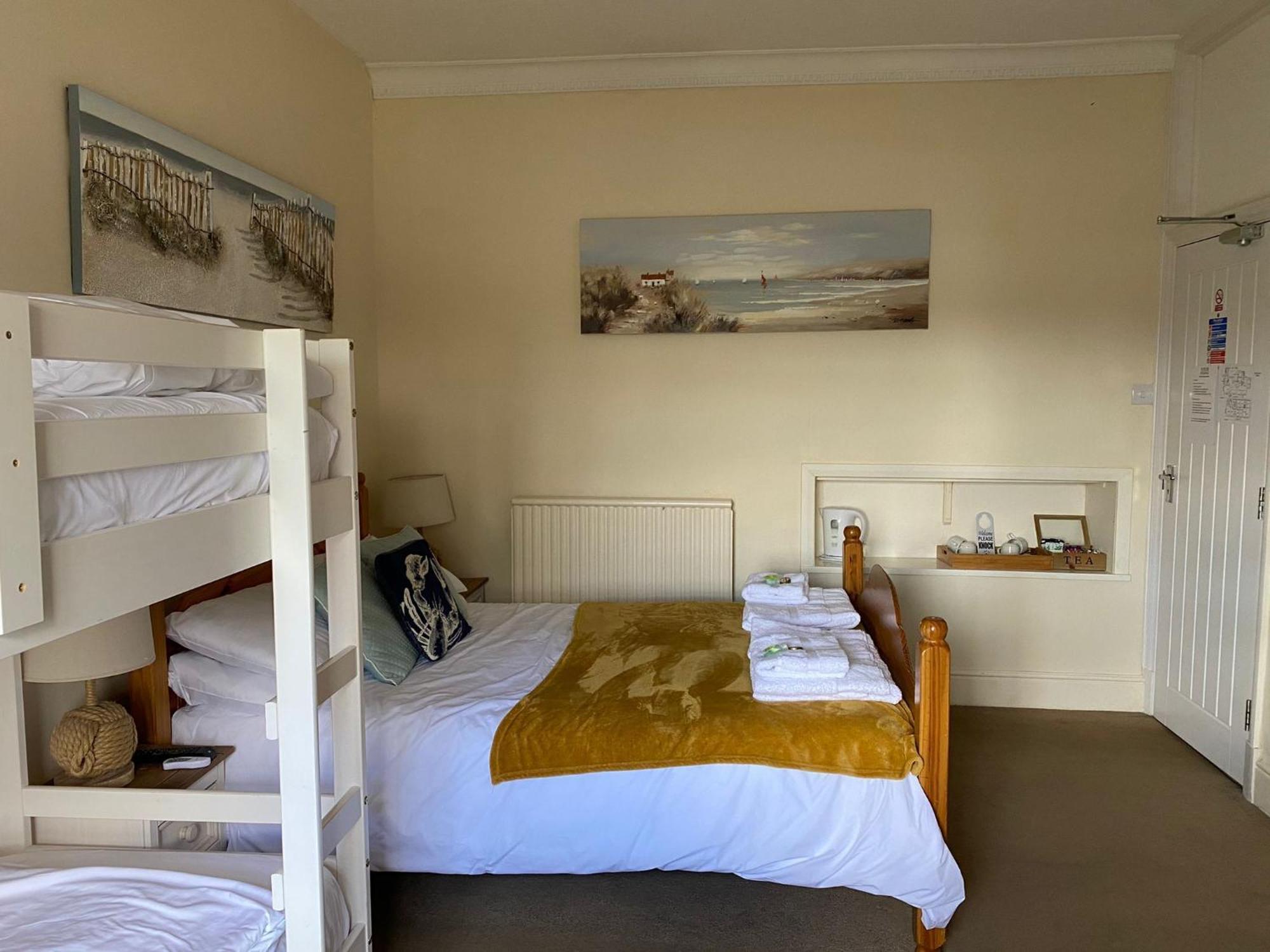 Red Lion Bed and Breakfast Winfrith Newburgh Rum bild