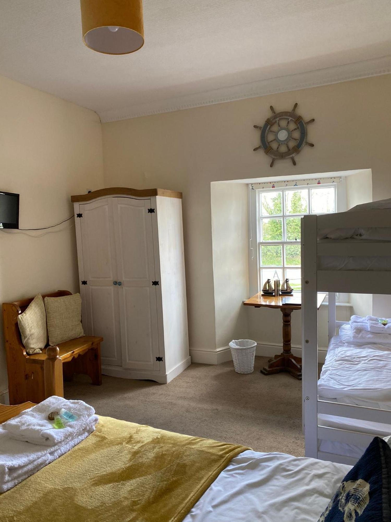 Red Lion Bed and Breakfast Winfrith Newburgh Rum bild