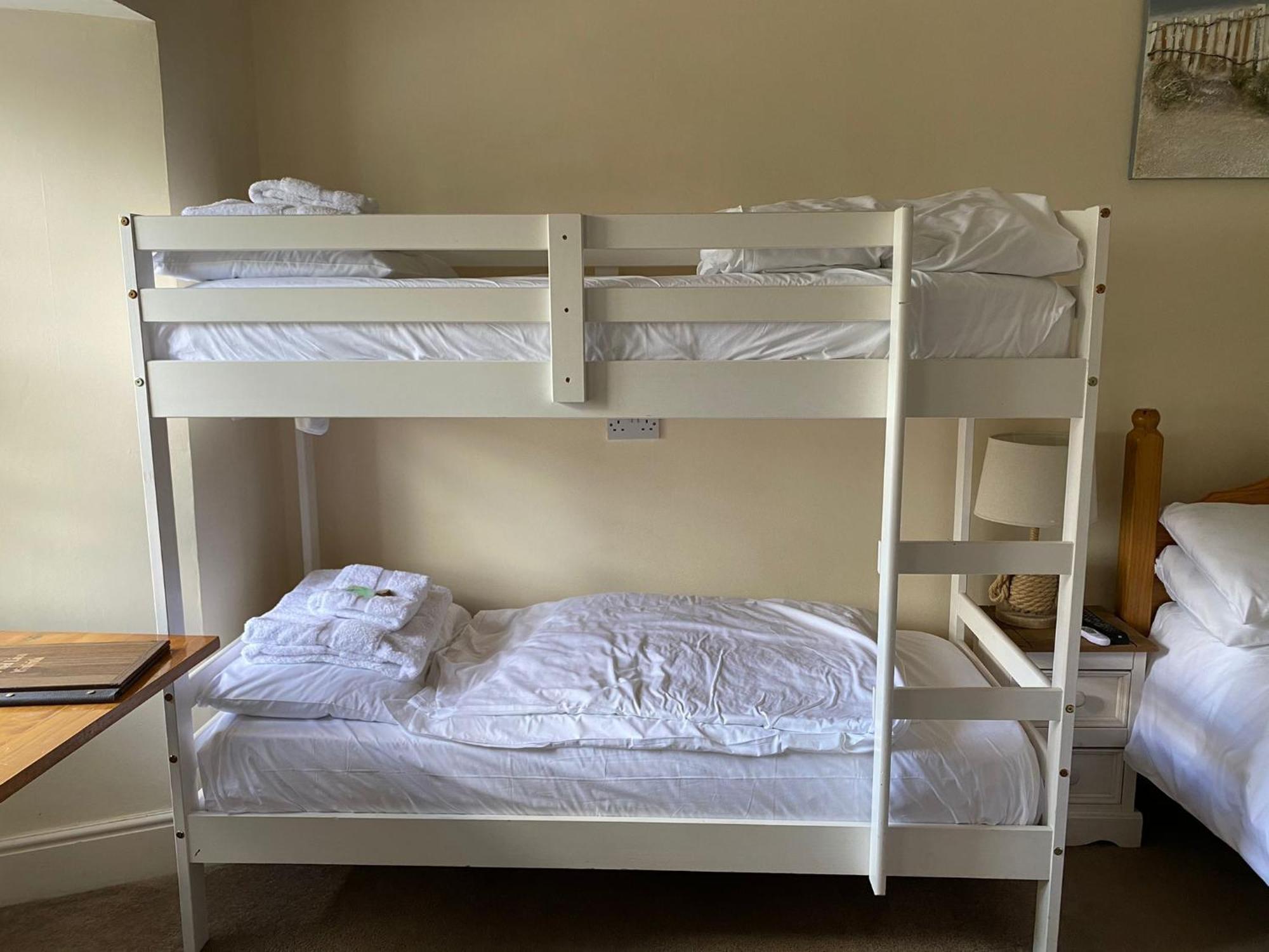 Red Lion Bed and Breakfast Winfrith Newburgh Rum bild